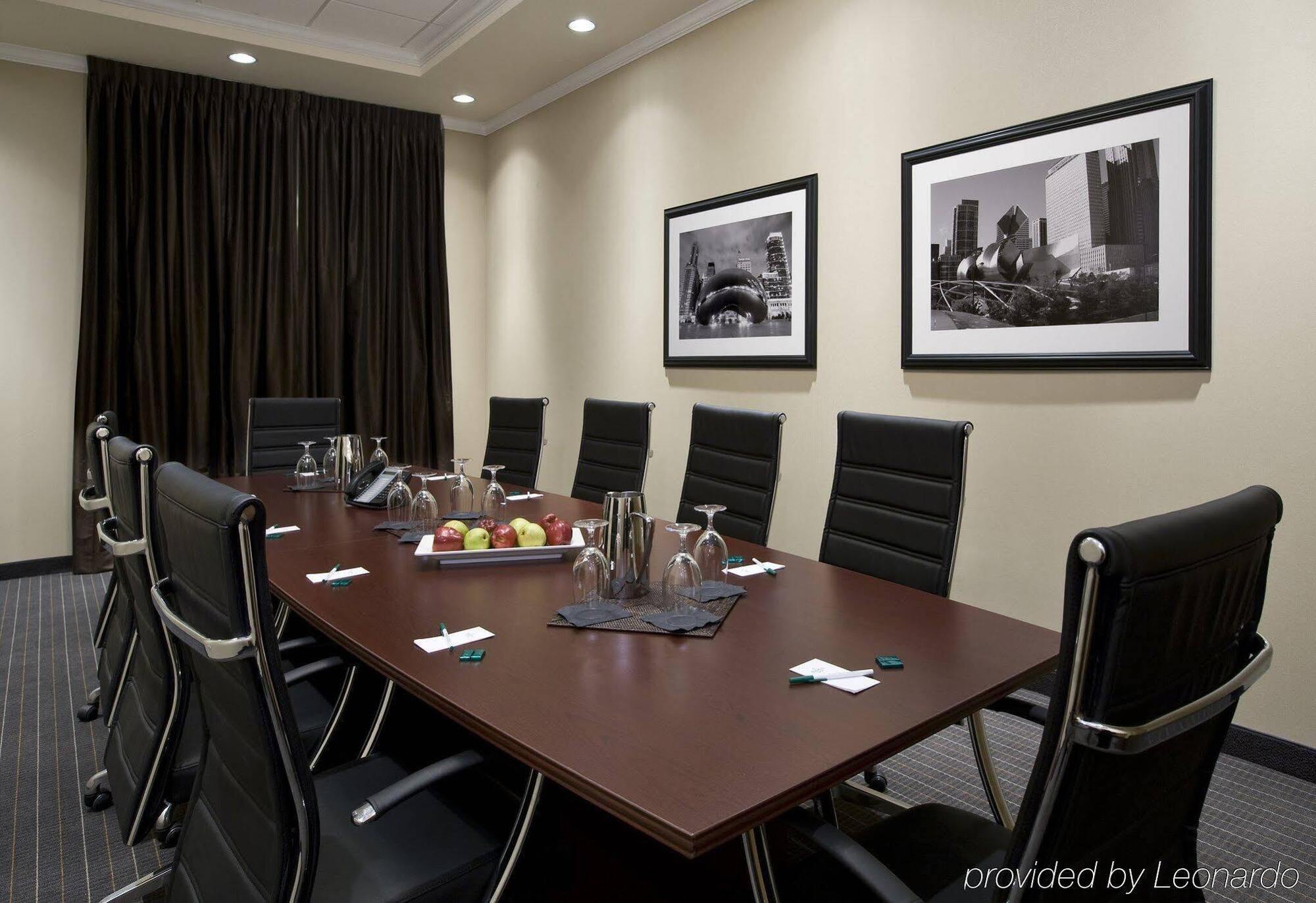 Doubletree By Hilton Chicago Midway Airport, Il Hotel Bedford Park Exterior foto
